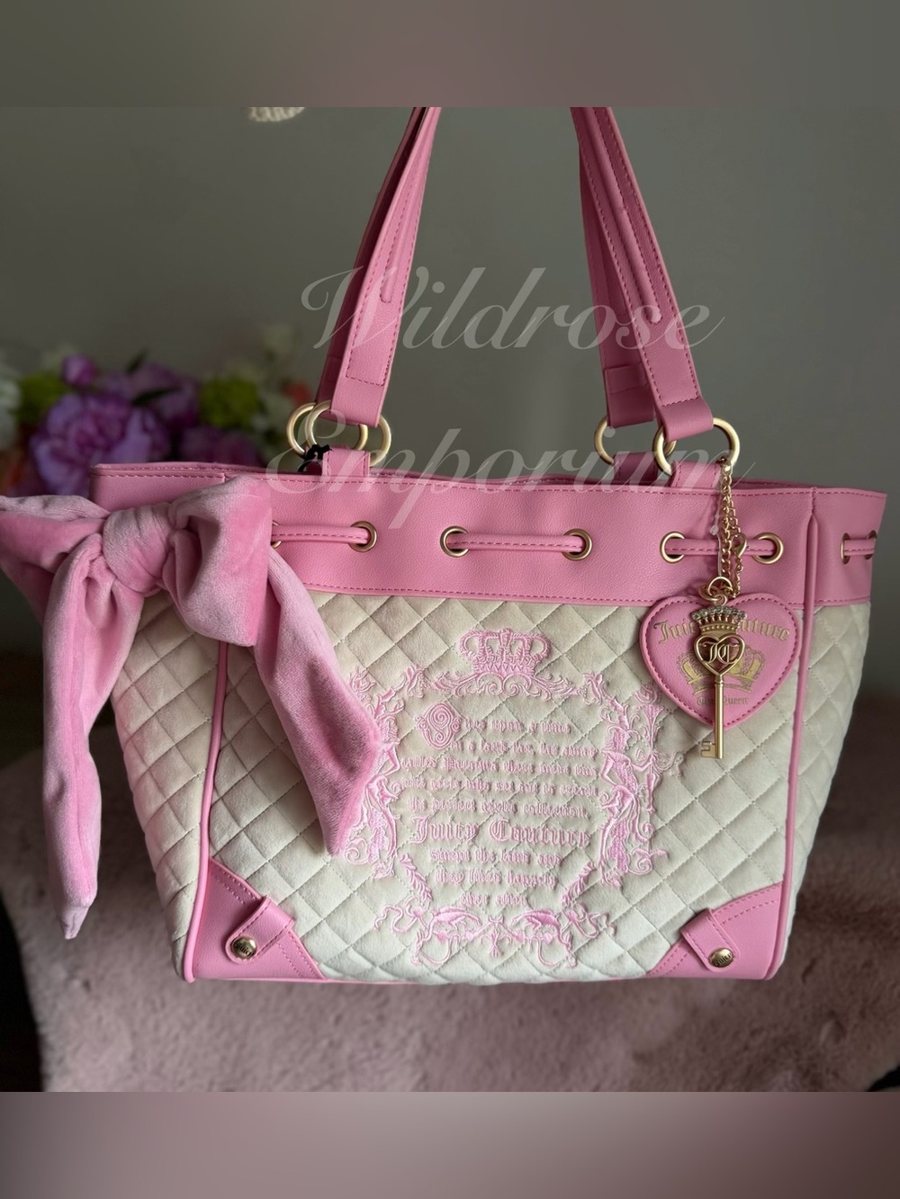 Juicy Couture Pink tan sandstone Quilted Juicy Tale daydreamer tote bag NWT